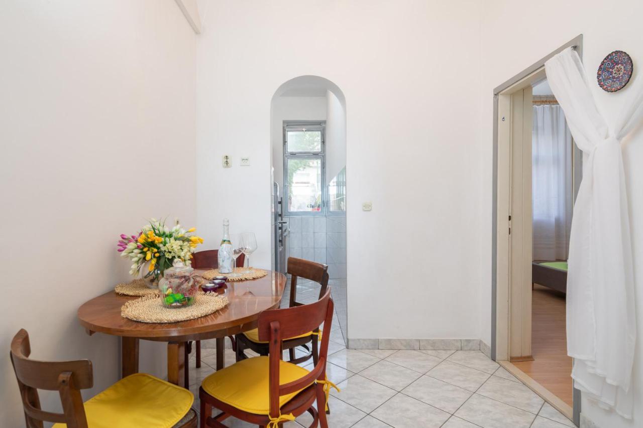 Beach House Lemonade Apartment Jesenice  Exterior photo